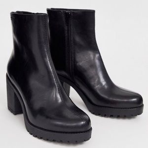 Vagabond Grace Chunky Leather Boots